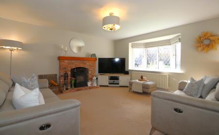 4 bedroom Detached house for sale in Main Street, Osgathorpe, LE12