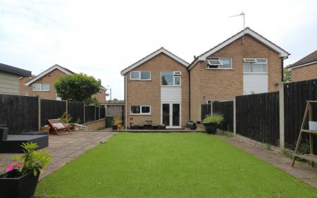 3 bedroom Semi-detached house for sale in Millfield Close, Ashby-De-La-Zouch, LE65