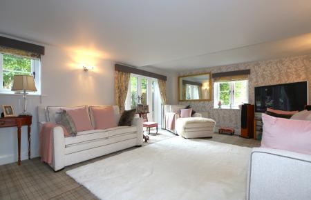 5 bedroom Barn Conversion for sale in Nottingham Road, Lount, Ashby-De-La-Zouch, LE65