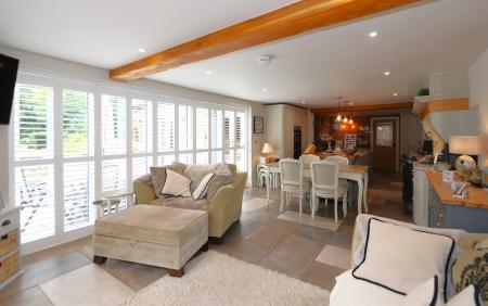 5 bedroom Barn Conversion for sale in Nottingham Road, Lount, Ashby-De-La-Zouch, LE65