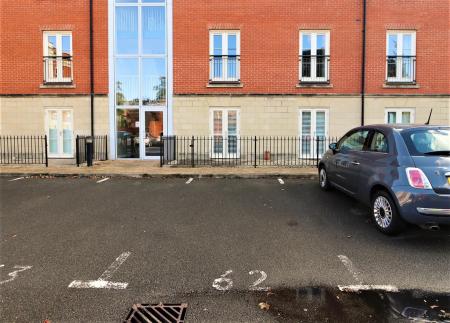 1 bedroom Flat for sale in Royal Mews, Ashby-De-La-Zouch, LE65