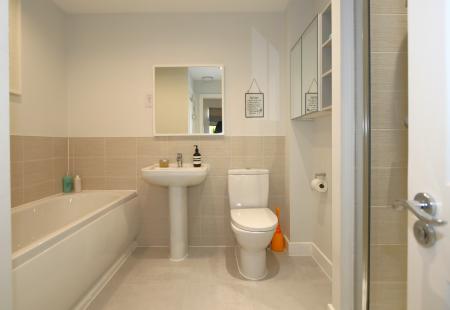 3 bedroom Semi-detached house for sale in Spring Avenue, Ashby-De-La-Zouch, LE65