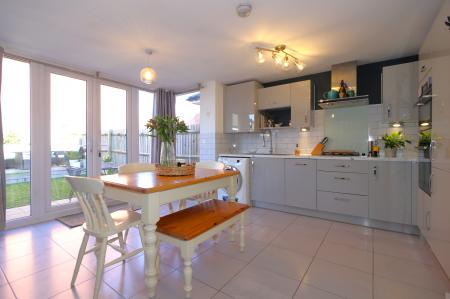 3 bedroom Semi-detached house for sale in Spring Avenue, Ashby-De-La-Zouch, LE65