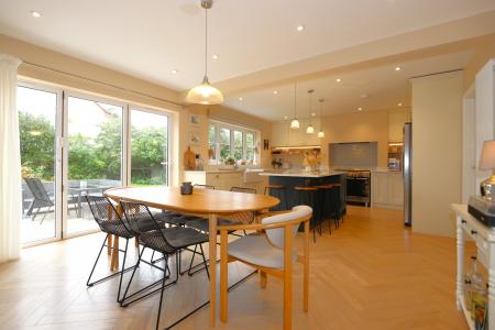 4 bedroom Detached house for sale in Top Street, Appleby Magna, DE12