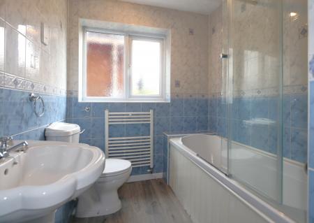 3 bedroom Detached house for sale in Ulleswater Crescent, Ashby-De-La-Zouch, LE65