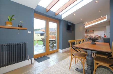 3 bedroom Terraced House for sale in Wood Street, Ashby-De-La-Zouch, LE65