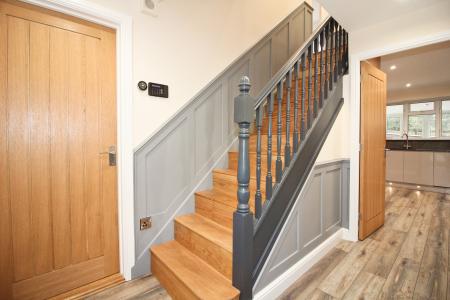 5 bedroom Detached house for sale in Hazel Close, Measham, DE12