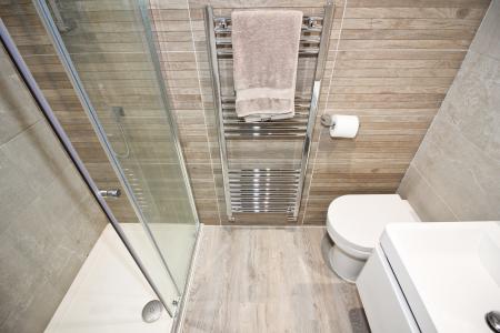 5 bedroom Detached house for sale in Hazel Close, Measham, DE12