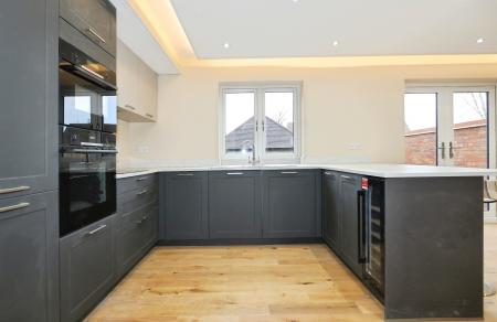 4 bedroom Semi-detached house for sale in Nettlefold Crescent, Melbourne, DE73