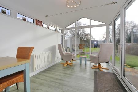 4 bedroom Detached house for sale in Heather Lane, Packington, LE65