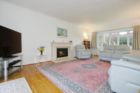 4 bedroom Detached house for sale in Heather Lane, Packington, LE65