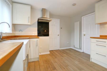 3 bedroom Detached house for sale in Beaumont Avenue, Ashby-De-La-Zouch, LE65