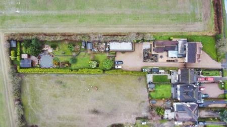 6 bedroom Detached house for sale in Leicester Road, New Packington, Ashby-De-La-Zouch, LE65