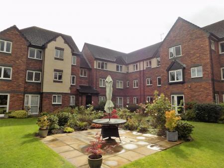 Brielen Court, Radcliffe-On-Trent, Nottingham