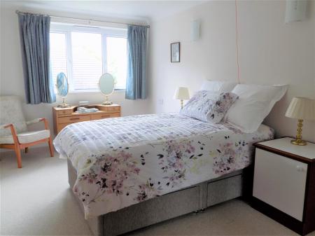 1 bedroom Apartment for sale in Brielen Court, Radcliffe-On-Trent, Nottingham