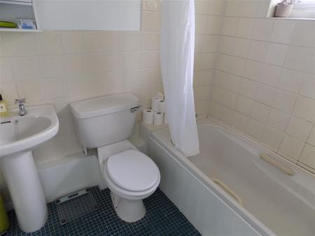 2 bedroom Property for sale in Ludgate Drive, East Bridgford