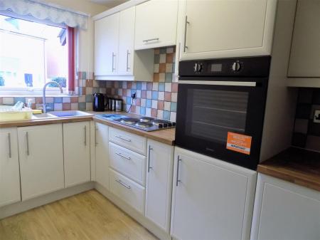 2 bedroom Property for sale in Harrison Court, Bingham