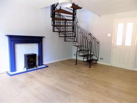 2 bedroom End of terrace house for sale in Langdale Grove, Bingham, Nottingham