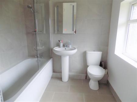 2 bedroom Terraced House for sale in Hoe View Road, Cropwell Bishop, Nottingham