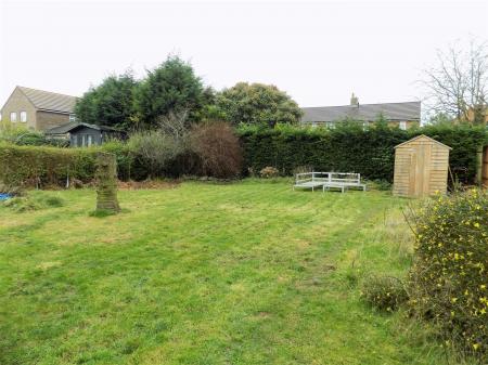 2 bedroom Terraced House for sale in Hoe View Road, Cropwell Bishop, Nottingham