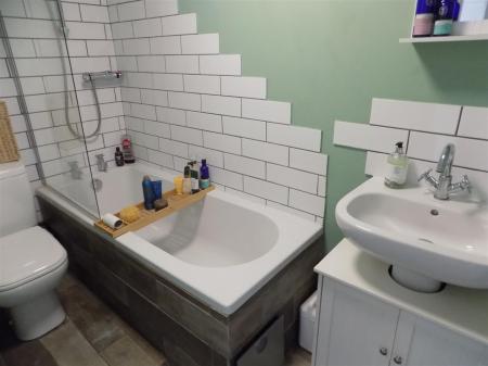 2 bedroom Character Property for sale in Main Street, East Bridgford, Nottingham