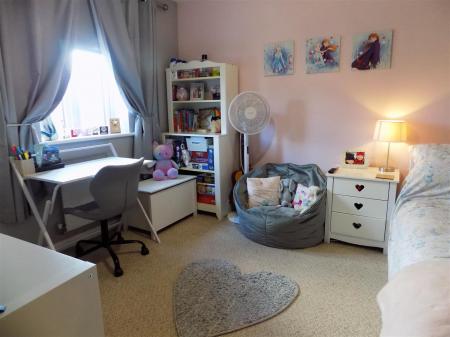 3 bedroom Semi-detached house for sale in Chapelfield Grove, Bingham