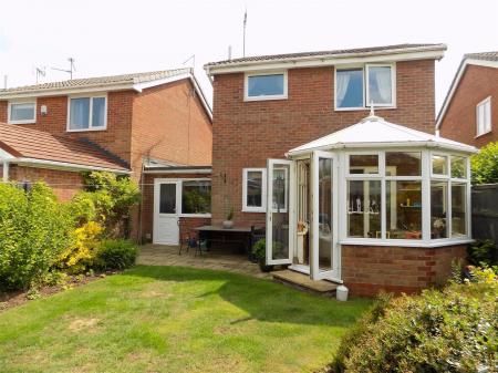 3 bedroom Detached house for sale in Stainmore Grove, Bingham