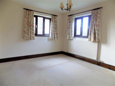 3 bedroom Detached bungalow for sale in Wimbishthorpe Close, Bottesford, Nottingham