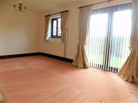 3 bedroom Detached bungalow for sale in Wimbishthorpe Close, Bottesford, Nottingham