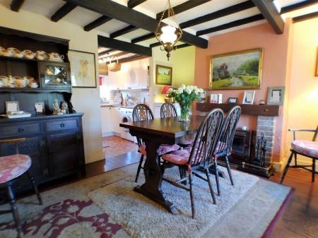 3 bedroom Cottage for sale in Chapel Street, Barkestone-Le-Vale, Nottingham