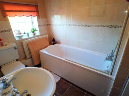 3 bedroom Cottage for sale in Chapel Street, Barkestone-Le-Vale, Nottingham