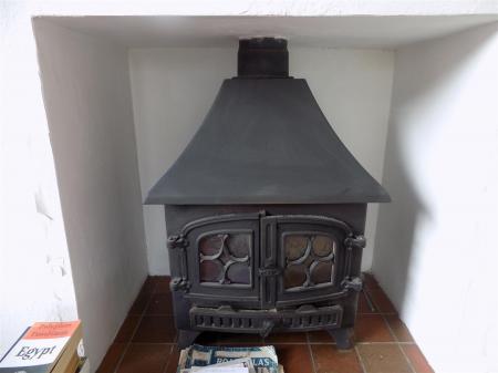 4 bedroom Semi-detached house for sale in Main Street, Hoveringham, Nottingham