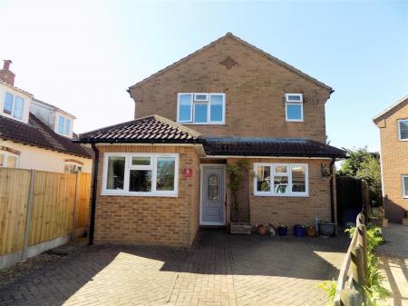 Roberts Drive, Bottesford, Nottingham