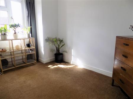 4 bedroom Detached house for sale in Lime Grove, Bottesford, Nottingham