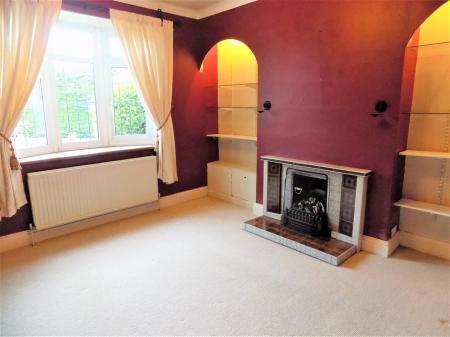 3 bedroom Detached house for sale in Nottingham Road, Bingham, Nottingham