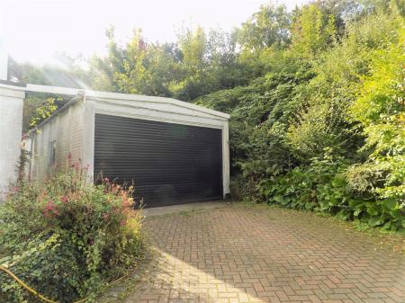 3 bedroom Detached house for sale in Nottingham Road, Bingham, Nottingham