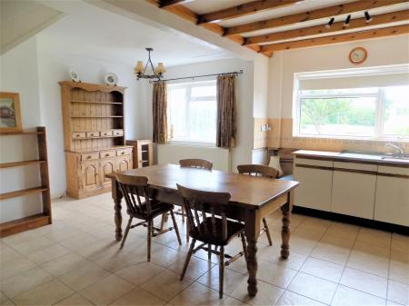 4 bedroom Property for sale in Harby Lane, Plungar