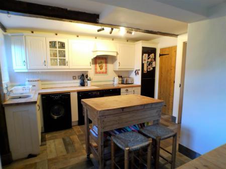 4 bedroom Cottage for sale in Main Street, Aslockton, Nottingham