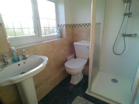 4 bedroom Cottage for sale in Main Street, Aslockton, Nottingham