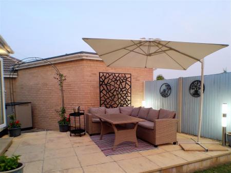 3 bedroom Detached bungalow for sale in Church Street, Granby