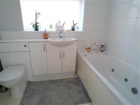 3 bedroom Detached bungalow for sale in Church Street, Granby