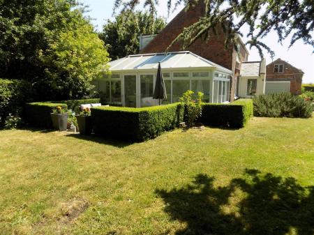 3 bedroom Detached house for sale in Grantham Road, Whatton