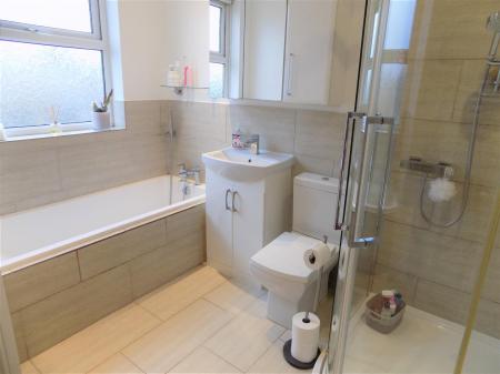 5 bedroom Detached house for sale in Pinfold Lane, Bottesford