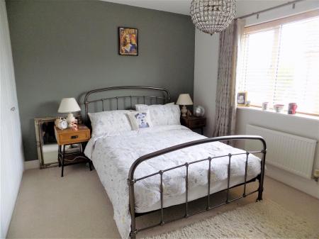 4 bedroom Detached house for sale in Spire View, Bottesford