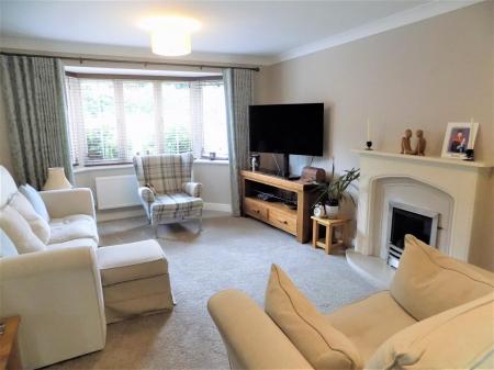 4 bedroom Detached house for sale in Spire View, Bottesford