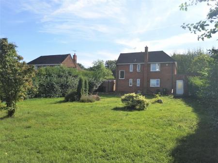 3 bedroom Detached house for sale in Inholms Gardens, Flintham, Newark