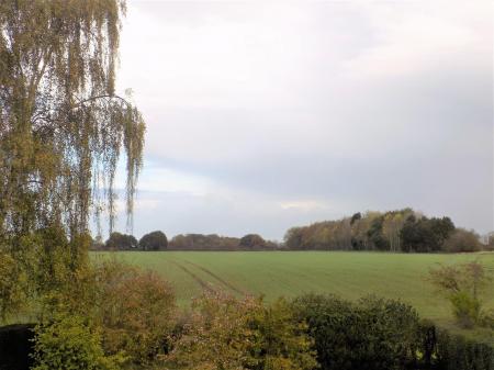 3 bedroom Detached house for sale in Inholms Gardens, Flintham, Newark