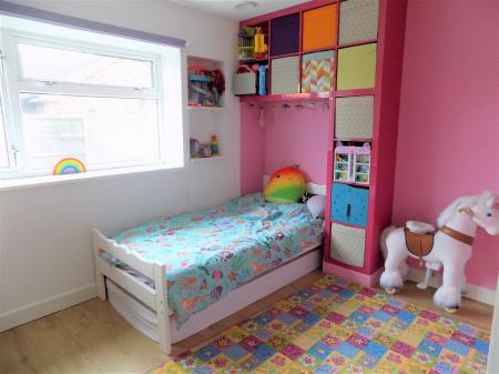 3 bedroom Semi-detached bungalow for sale in Fields Drive, Aslockton, Nottingham