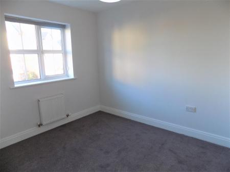 3 bedroom Semi-detached house for sale in Hudson Way, Radcliffe-On-Trent, Nottingham