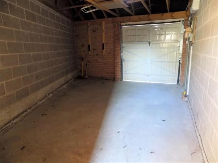 3 bedroom Semi-detached house for sale in Hudson Way, Radcliffe-On-Trent, Nottingham